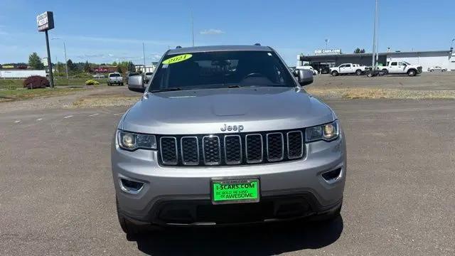 2021 Jeep Grand Cherokee Laredo X 4x4