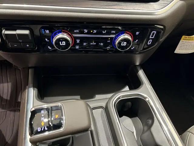 2026 GMC Sierra 1500 Crew Cab, Short Bed, SLT, 4WD