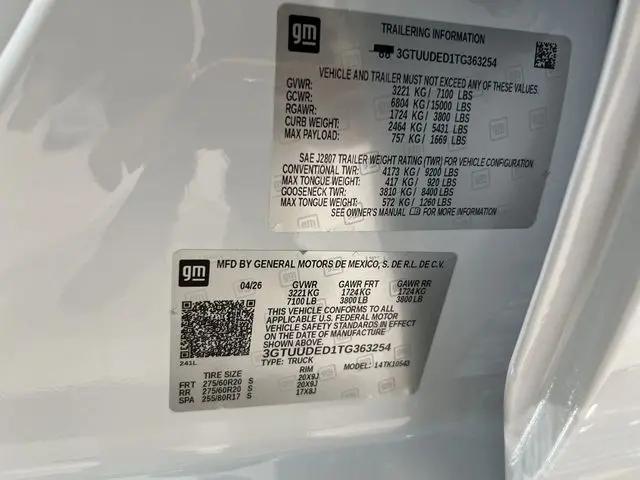 2026 GMC Sierra 1500 Crew Cab, Short Bed, SLT, 4WD