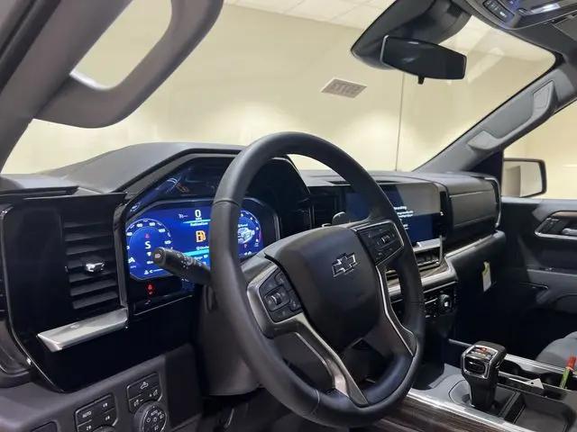 2026 Chevrolet Silverado 1500 4WD Crew Cab Short Bed LT Trail Boss