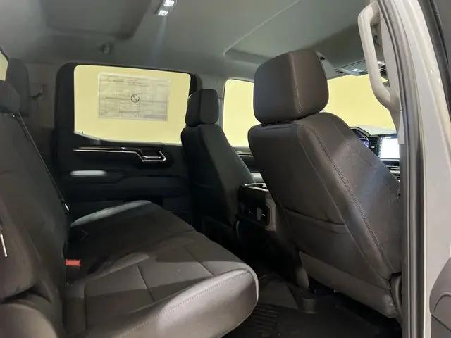 2026 Chevrolet Silverado 1500 4WD Crew Cab Short Bed LT Trail Boss