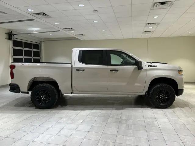 2026 Chevrolet Silverado 1500 4WD Crew Cab Short Bed Custom Trail Boss