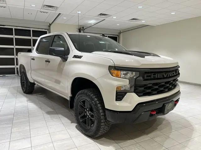 2026 Chevrolet Silverado 1500 4WD Crew Cab Short Bed Custom Trail Boss