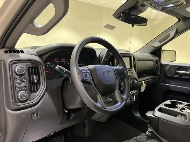 2026 Chevrolet Silverado 1500 4WD Crew Cab Short Bed Custom Trail Boss