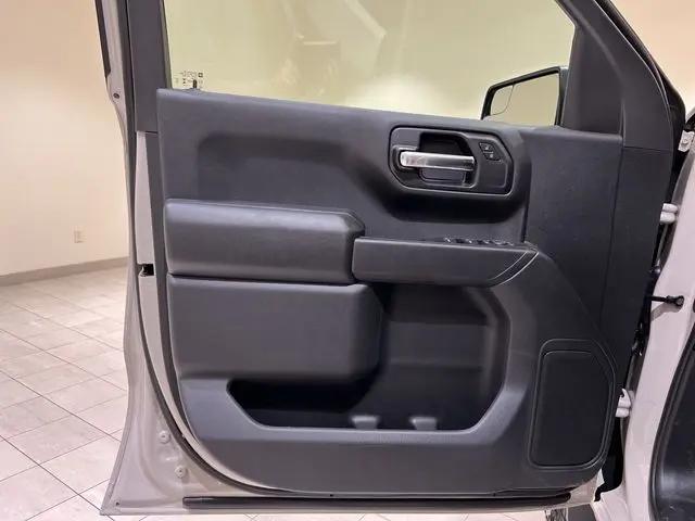 2026 Chevrolet Silverado 1500 4WD Crew Cab Short Bed Custom Trail Boss
