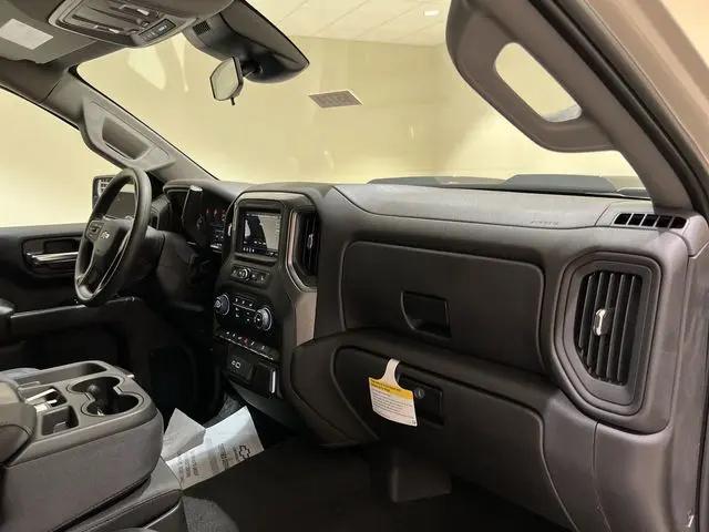 2026 Chevrolet Silverado 1500 4WD Crew Cab Short Bed Custom Trail Boss