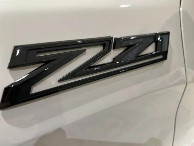 2026 Chevrolet Silverado 1500 4WD Crew Cab Short Bed Custom Trail Boss