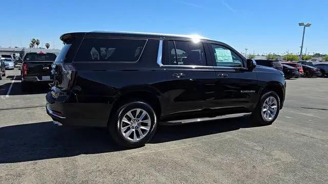 2026 Chevrolet Suburban Premier, RWD