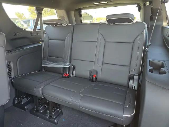2026 Chevrolet Suburban Premier, RWD