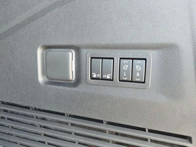 2026 Chevrolet Suburban Premier, RWD