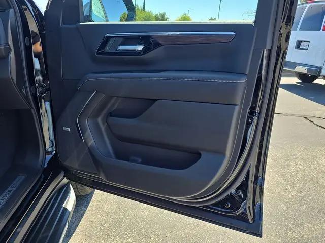 2026 Chevrolet Suburban Premier, RWD