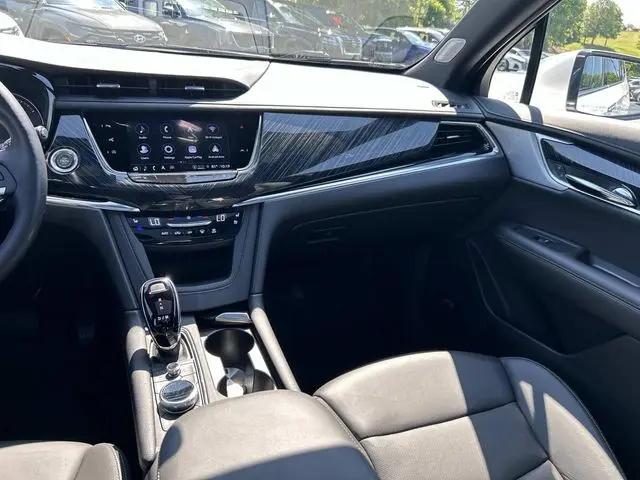 2023 Cadillac XT6 AWD Premium Luxury