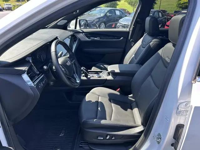 2023 Cadillac XT6 AWD Premium Luxury
