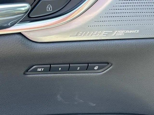 2023 Cadillac XT6 AWD Premium Luxury