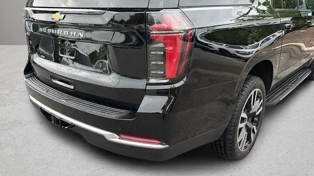 2026 Chevrolet Suburban LS, RWD