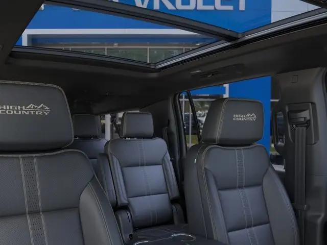 2026 Chevrolet Suburban High Country, 4WD