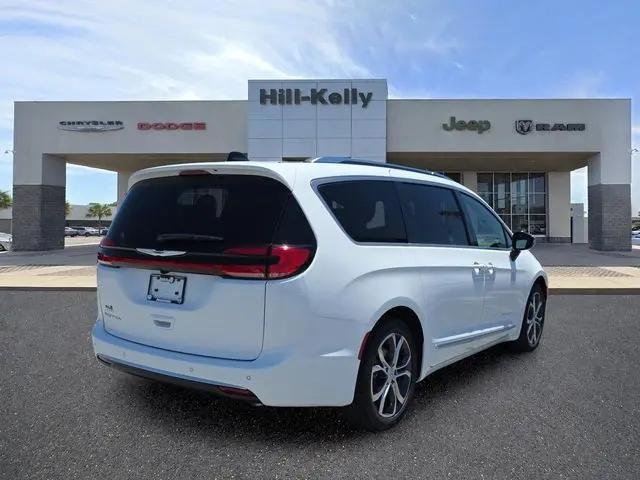 2026 Chrysler Pacifica Pinnacle
