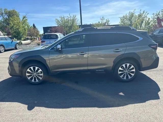2025 Subaru Outback Touring
