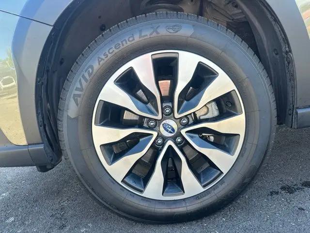 2025 Subaru Outback Touring