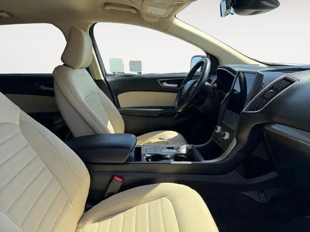 2021 Ford Edge SE