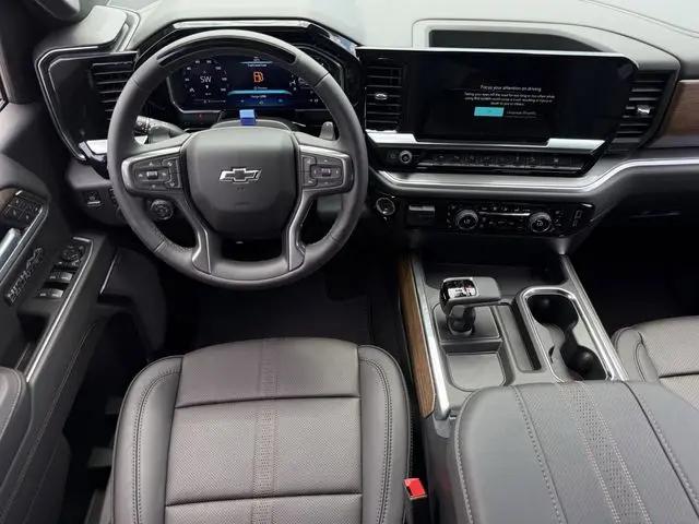 2026 Chevrolet Silverado 1500 4WD Crew Cab Short Bed High Country