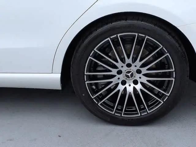 2026 Mercedes-Benz C-CLASS C 300 C 300