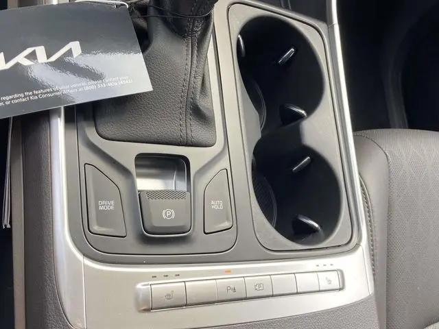 2026 Kia Carnival MPV LXS