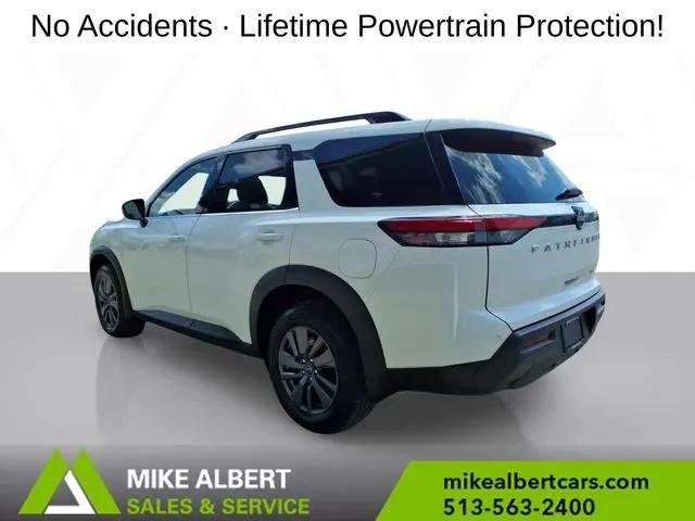 2023 Nissan Pathfinder SV 4WD