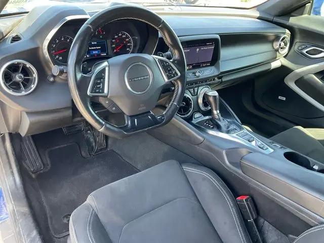 2020 Chevrolet Camaro RWD Coupe 1LT