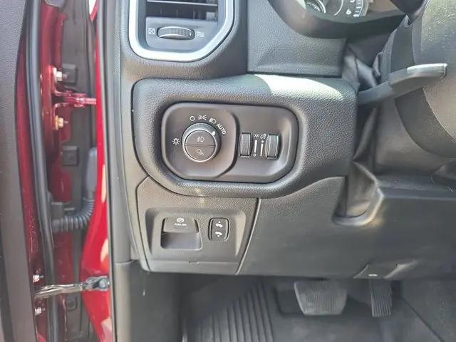 2020 Ram 1500 Laramie Crew Cab 4x2 5'7" Box