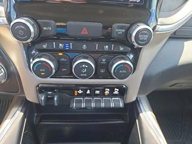 2020 Ram 1500 Laramie Crew Cab 4x2 5'7" Box
