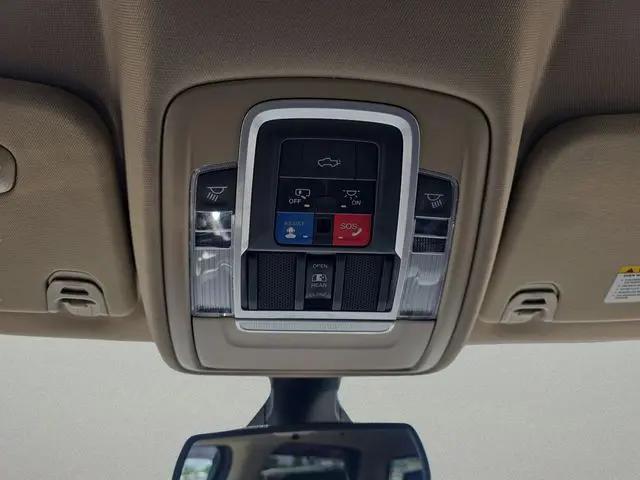 2020 Ram 1500 Laramie Crew Cab 4x2 5'7" Box
