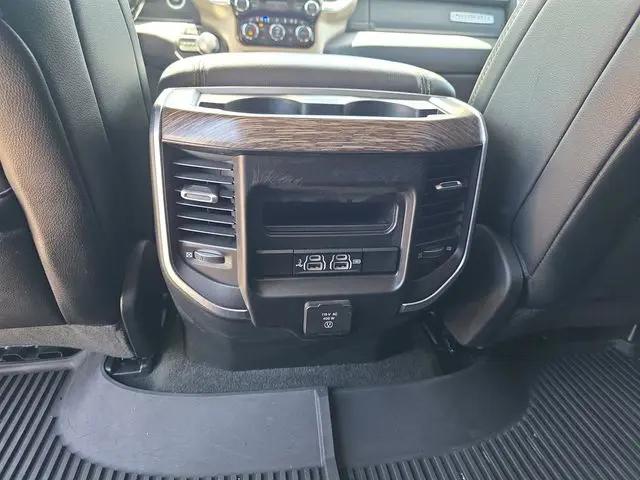 2020 Ram 1500 Laramie Crew Cab 4x2 5'7" Box