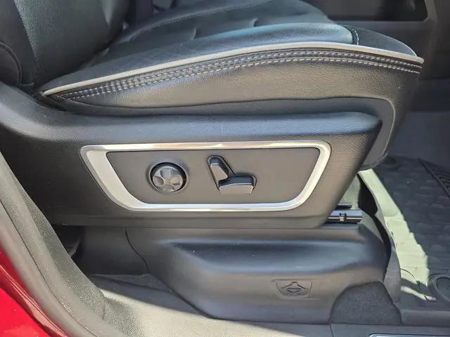 2020 Ram 1500 Laramie Crew Cab 4x2 5'7" Box
