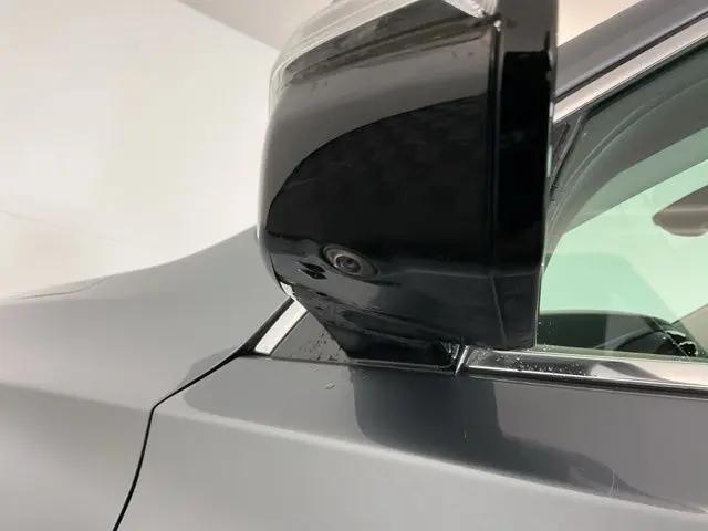 2020 Chevrolet Traverse AWD LT Leather