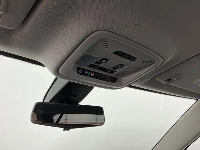2020 Chevrolet Traverse AWD LT Leather