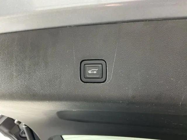 2020 Chevrolet Traverse AWD LT Leather