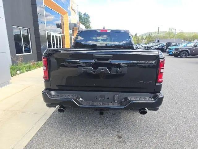 2026 Ram 1500 Express Crew Cab 4x4 5'7" Box