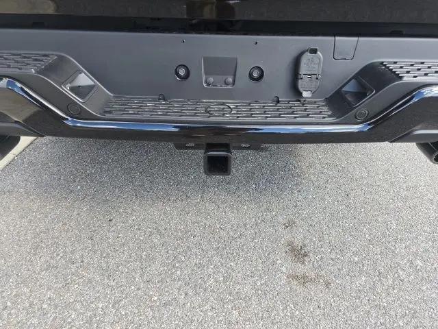 2026 Ram 1500 Express Crew Cab 4x4 5'7" Box