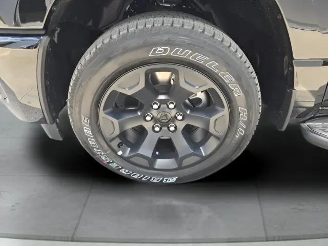 2026 Ram 1500 Express Crew Cab 4x4 57 Box