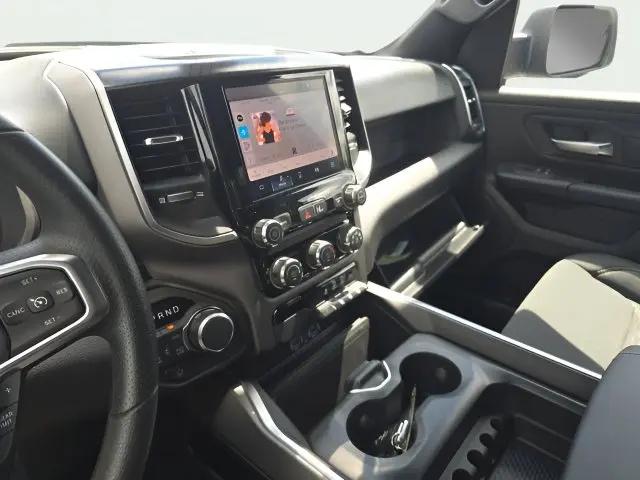 2026 Ram 1500 Express Crew Cab 4x4 57 Box