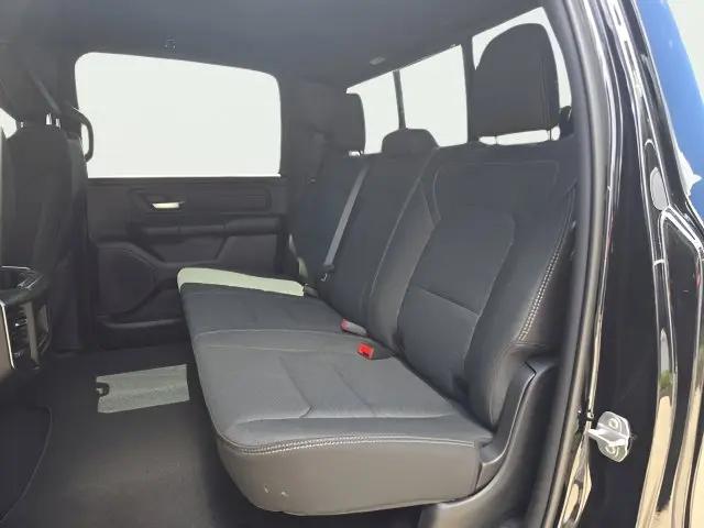 2026 Ram 1500 Express Crew Cab 4x4 57 Box