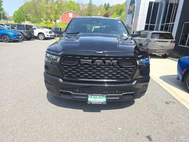 2026 Ram 1500 Express Crew Cab 4x4 5'7" Box