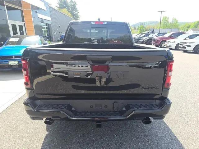 2026 Ram 1500 Express Crew Cab 4x4 5'7" Box