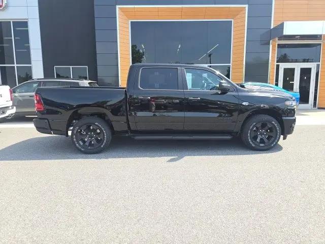 2026 Ram 1500 Express Crew Cab 4x4 5'7" Box