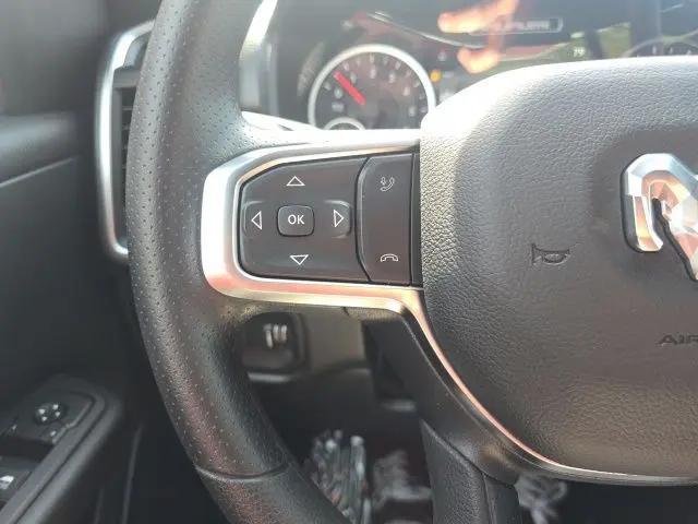 2026 Ram 1500 Express Crew Cab 4x4 5'7" Box