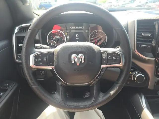 2026 Ram 1500 Express Crew Cab 4x4 5'7" Box
