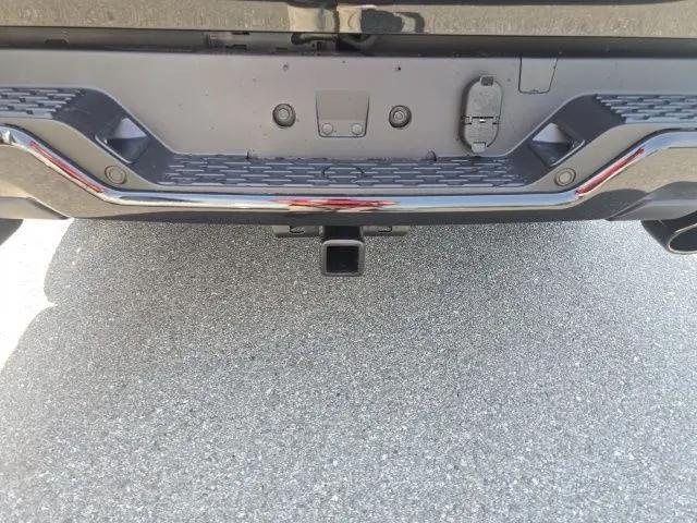 2026 Ram 1500 Express Crew Cab 4x4 5'7" Box