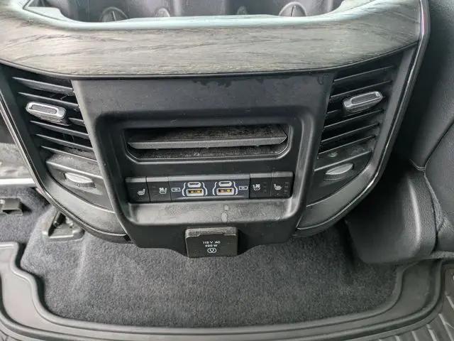 2025 Ram 1500 Limited Crew Cab 4x4 5'7" Box