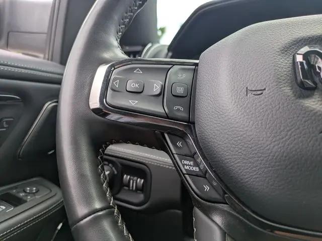 2025 Ram 1500 Limited Crew Cab 4x4 5'7" Box
